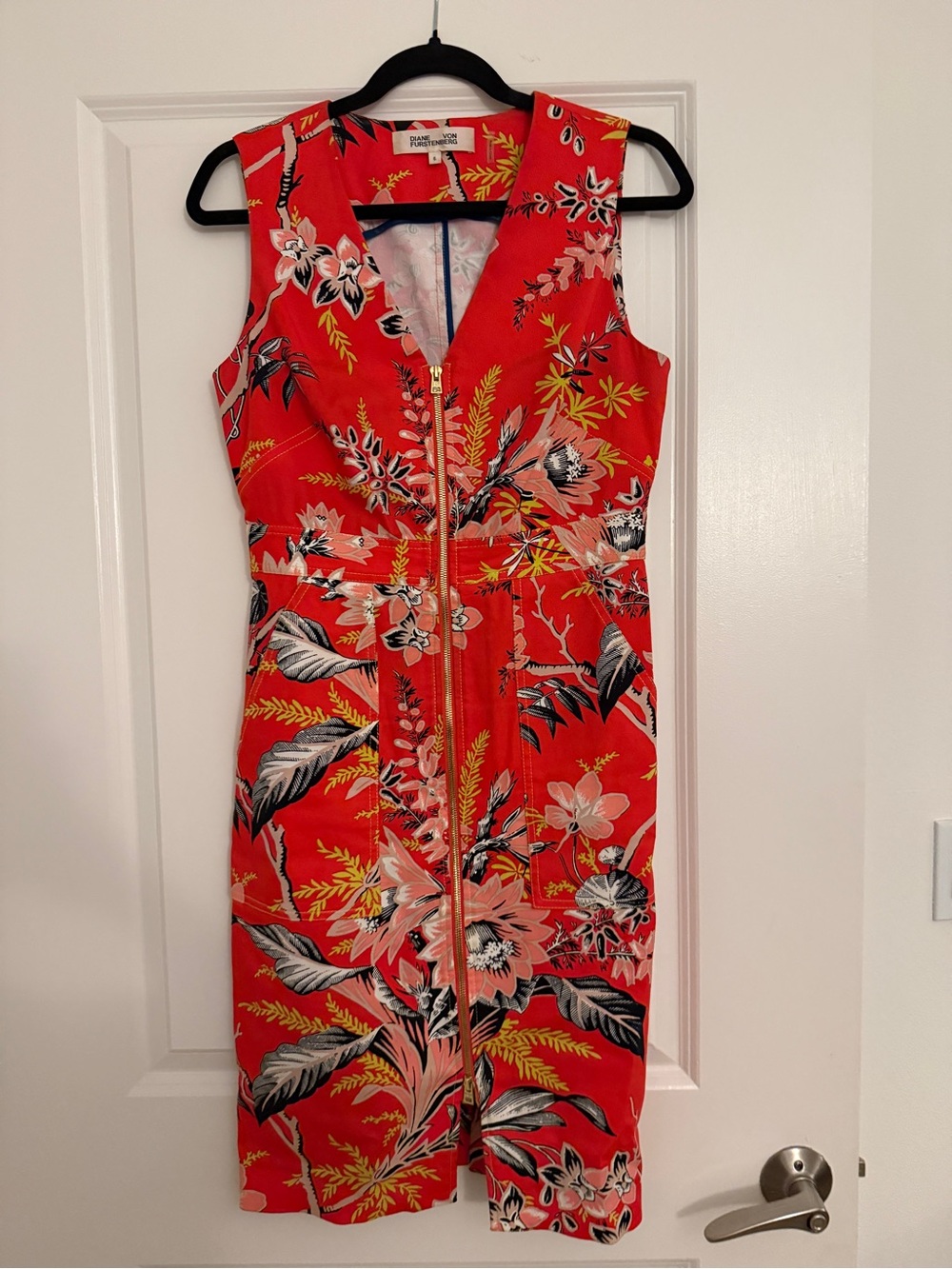 Diane Von Furstenberg Red Floral Zip-Front Sheath Dress